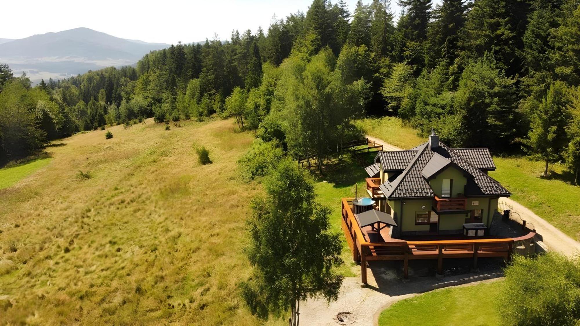 Przystanek Madejowa Villa Jelesnia Luaran gambar